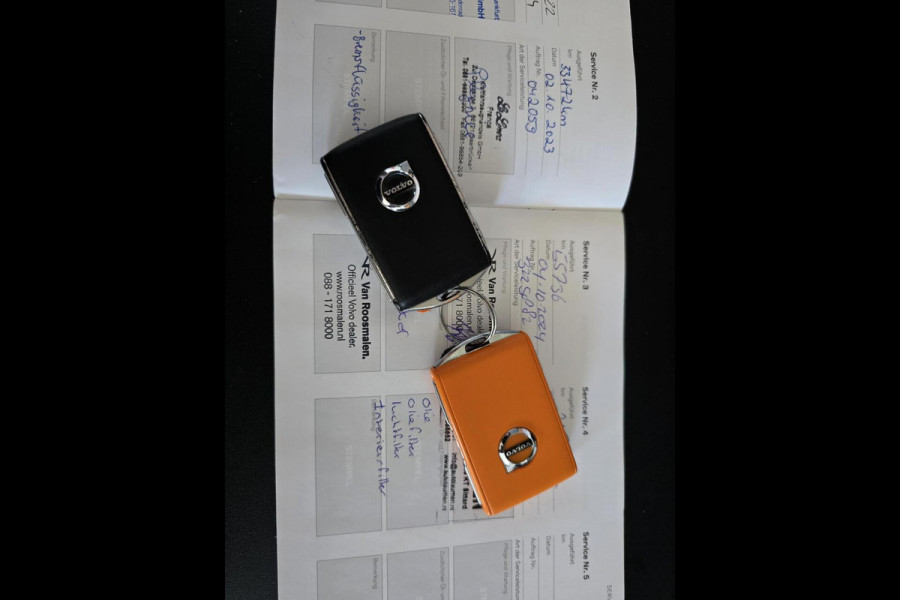 Volvo XC60 2.0 T8 Plug-in hybrid AWD R Design|Facelift!|PANO|HEADUP|HARMANKARDON