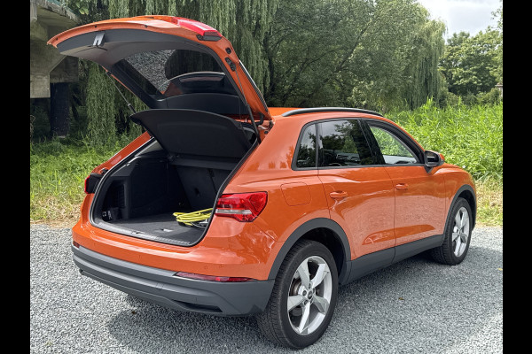 Audi Q3 45 TFSIe 245PK HYBRID S-TRONIC EDITION NAVI/PDC/BLUETOOTH