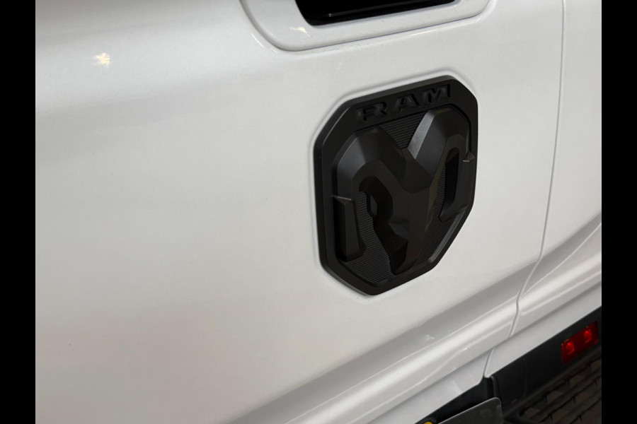 Dodge Ram 1500 5.7 V8 4x4 Crew Cab Limited |WEINIG KM |VOL OPTIES |1e EIGENAAR !