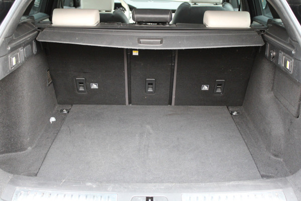 Land Rover Range Rover Velar 2.0 I4 Turbo AWD R-Dynamic HSE | NAP! | PANO | HUD | MASSAGE | MERIDIAN SURROUND | STOELKOELING |