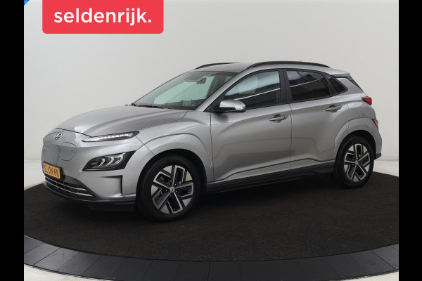 Hyundai Kona EV Fashion 64 kWh | Stoelverwarming | Head-Up | Camera | Carplay | Adaptive cruise | Navigatie | Keyless | Climate control