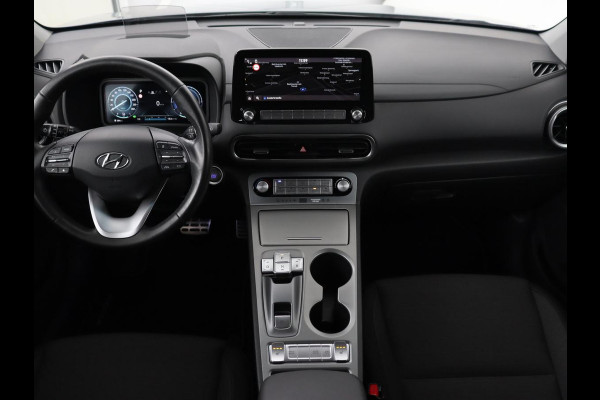 Hyundai Kona EV Fashion 64 kWh | Stoelverwarming | Head-Up | Camera | Carplay | Adaptive cruise | Navigatie | Keyless | Climate control