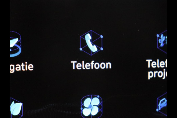 Hyundai Kona EV Fashion 64 kWh | Stoelverwarming | Head-Up | Camera | Carplay | Adaptive cruise | Navigatie | Keyless | Climate control