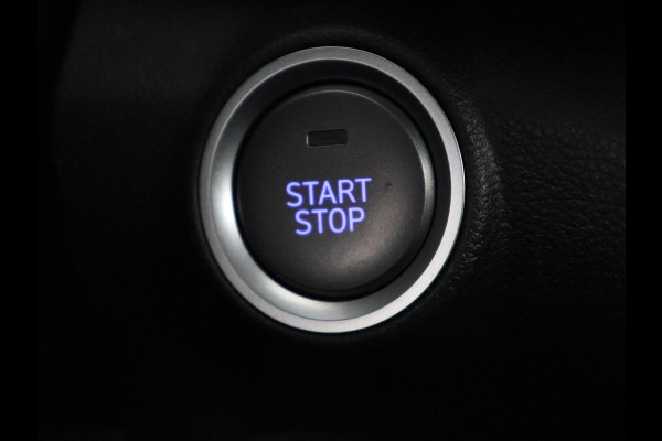 Hyundai Kona EV Fashion 64 kWh | Stoelverwarming | Head-Up | Camera | Carplay | Adaptive cruise | Navigatie | Keyless | Climate control