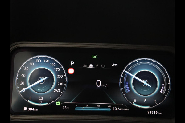 Hyundai Kona EV Fashion 64 kWh | Stoelverwarming | Head-Up | Camera | Carplay | Adaptive cruise | Navigatie | Keyless | Climate control