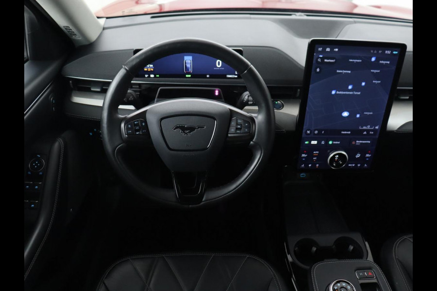 Ford Mustang Mach-E RWD 75 kWh | Leder | Stoelverwarming | 360 Camera | B&O Sound | Adaptive cruise | Carplay | Keyless | Navigatie | Stuurverwarming | Full LED | 20'' lichtmetalen velgen