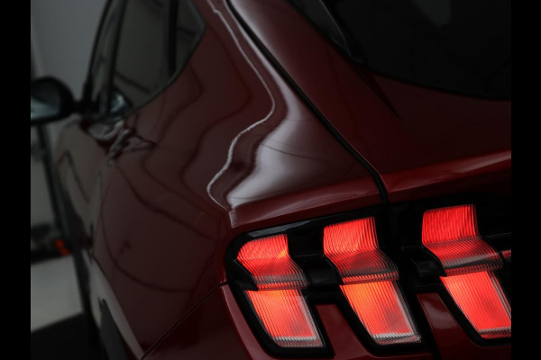 Ford Mustang Mach-E RWD 75 kWh | Leder | Stoelverwarming | 360 Camera | B&O Sound | Adaptive cruise | Carplay | Keyless | Navigatie | Stuurverwarming | Full LED | 20'' lichtmetalen velgen