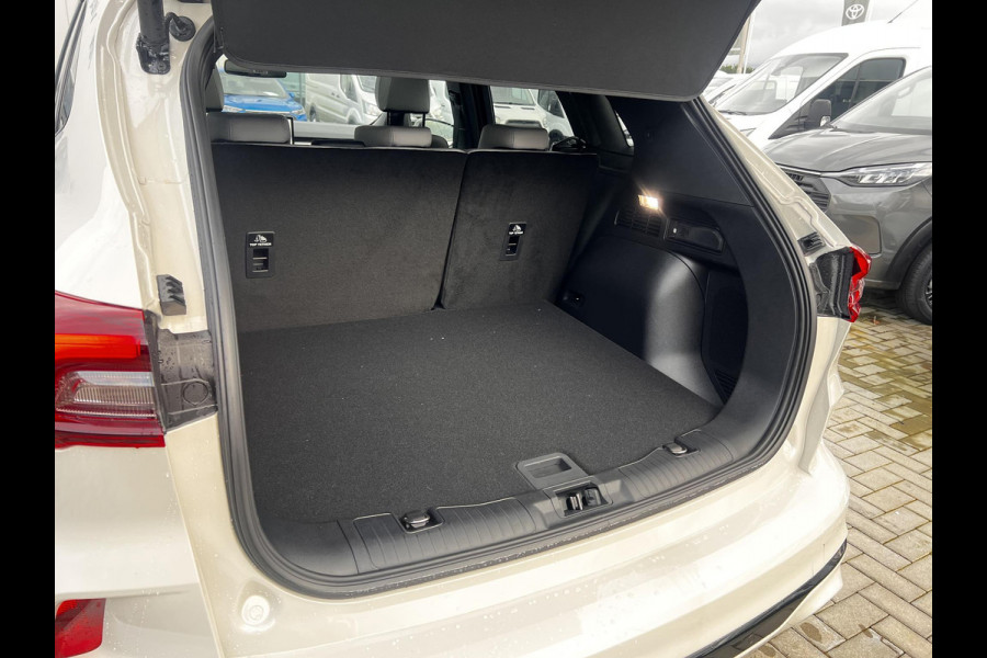 Ford Kuga 2.5 PHEV Sound Edition | Zuid | 243pk | Ford Voorraad | Panorama Dak | 20 inch Lichtmetaal | Winterpack | Matrix LED | Driver Assistance Pack