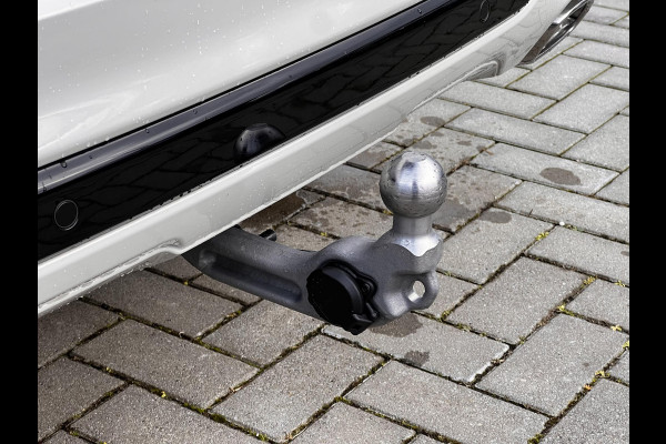 Ford Kuga 2.5 PHEV Sound Edition | Zuid | 243pk | Ford Voorraad | Panorama Dak | 20 inch Lichtmetaal | Winterpack | Matrix LED | Driver Assistance Pack