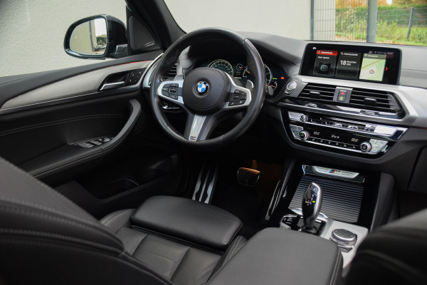 BMW X3 M40i xDrive High Executive / M Sport/ Virtual Cockpit/ Top View/ Trekhaak/ Panoramadak / 266kW (361PK)