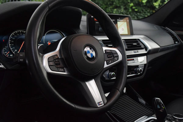BMW X3 M40i xDrive High Executive / M Sport/ Virtual Cockpit/ Top View/ Trekhaak/ Panoramadak / 266kW (361PK)