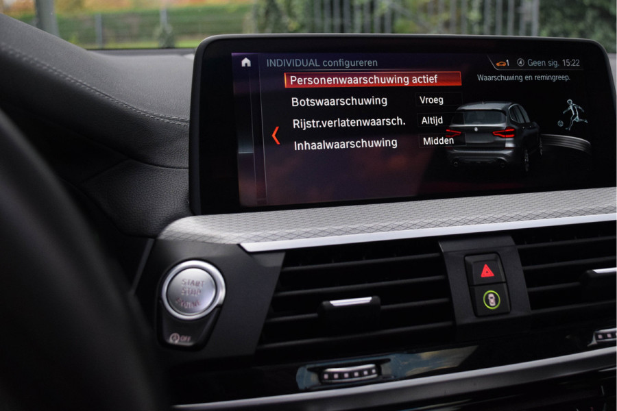 BMW X3 M40i xDrive High Executive / M Sport/ Virtual Cockpit/ Top View/ Trekhaak/ Panoramadak / 266kW (361PK)