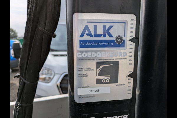 Iveco Daily 3.0I CNG AARDGAS Kraan wagen Open Laad bak AUT-6 HIAB 3-Pers. EURO 6 Navi Ecc Trekhaak Camera Blue power Alpine 2-Din Infotainment Sys. Bluetooth Opbergkasten Betonplex Vloer Compressed Natural Gas (CNG) EURO-6 375 35S14N Voertuig 1e Eigenaar Euro 6