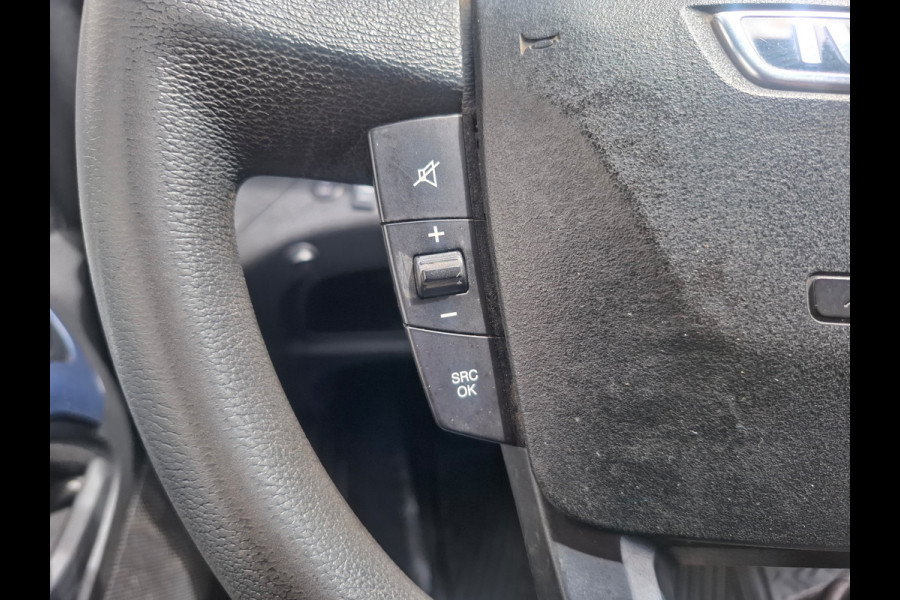 Iveco Daily 3.0I CNG AARDGAS Kraan wagen Open Laad bak AUT-6 HIAB 3-Pers. EURO 6 Navi Ecc Trekhaak Camera Blue power Alpine 2-Din Infotainment Sys. Bluetooth Opbergkasten Betonplex Vloer Compressed Natural Gas (CNG) EURO-6 375 35S14N Voertuig 1e Eigenaar Euro 6