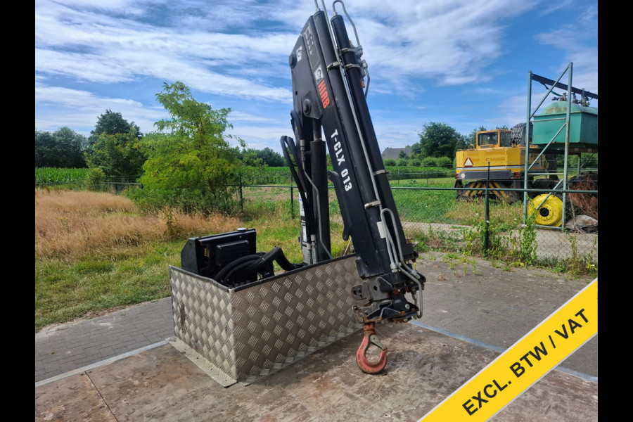 Iveco Daily 3.0I CNG Kraan Laadbak AUT-6 HIAB 3-Persoons Navi Ecc Trekhaak Camera Blue power Alpine 2-Din Infotainment Sys. Bluetooth Opbergkasten Betonplex Vloer Compressed Natural Gas (CNG) EURO-6 375 35S14N Voertuig 1e Eigenaar Euro 6