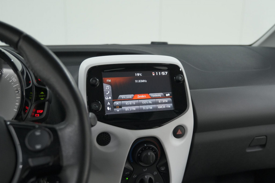 Citroën C1 1.0 VTi Shine | Camera | Airco | Navigatie | 5 deurs