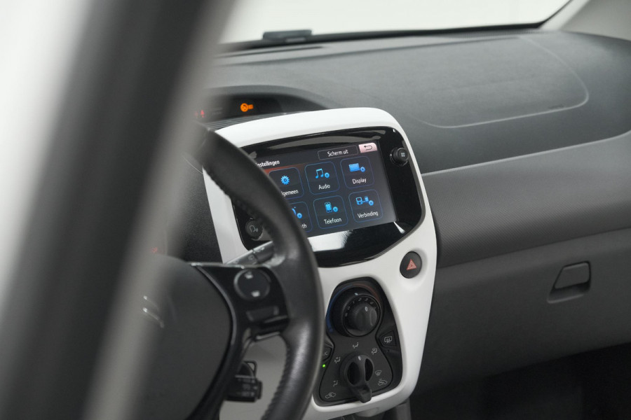 Citroën C1 1.0 VTi Shine | Camera | Airco | Navigatie | 5 deurs