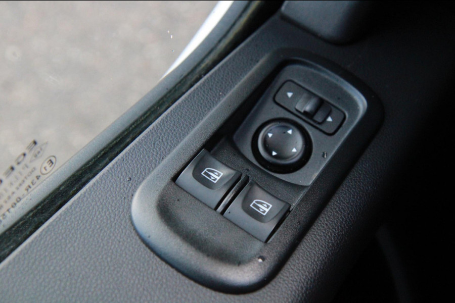 Renault Master T35 2.3 dCi 180PK L3H2 Energy Work Edition / Camera / Trekhaak / Cruise