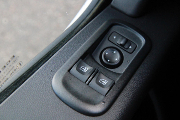 Renault Master T35 2.3 dCi 180PK L3H2 Energy Work Edition / Camera / Trekhaak / Cruise