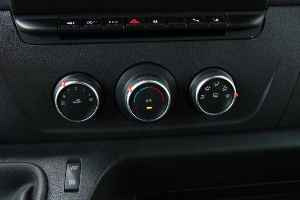 Renault Master T35 2.3 dCi 180PK L3H2 Energy Work Edition / Camera / Trekhaak / Cruise