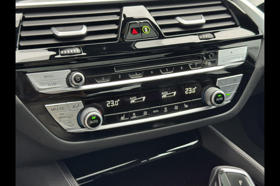 BMW 5 Serie Sedan 530i High Executive M Sport Pakket Automaat / Navigatie Professional / Schuif-/kanteldak / Harman Kardon / Comfortstoelen / Soft Close / Head-Up Display / 20 Inch / Leder / Active Steering