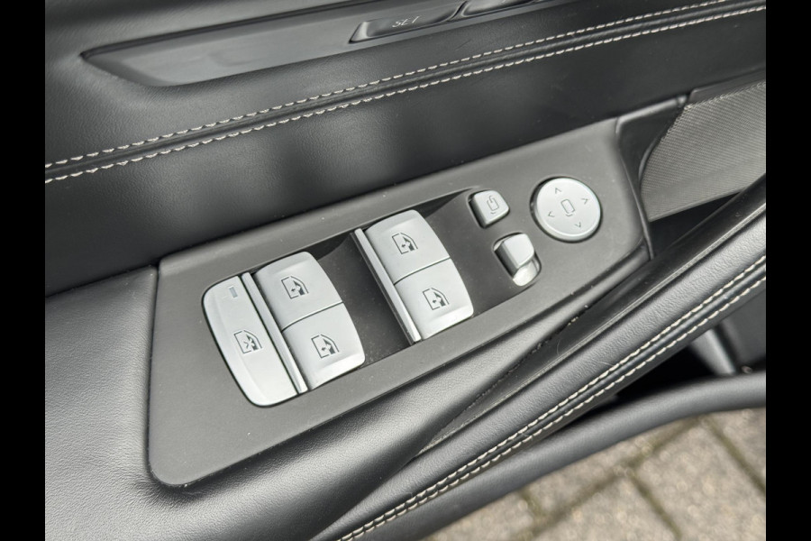 BMW 5 Serie Sedan 530i High Executive M Sport Pakket Automaat / Navigatie Professional / Schuif-/kanteldak / Harman Kardon / Comfortstoelen / Soft Close / Head-Up Display / 20 Inch / Leder / Active Steering