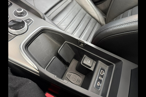 Alfa Romeo Giulia 2.0T Sprint - Automaat - Pano/Schuifdak - Leder - Navi - Afn. Trekhaak -Org.NL