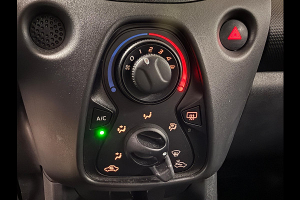 Toyota Aygo 1.0 VVT-i x-now