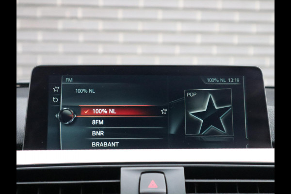 BMW 3 Serie Touring 320i High Executive M Sport Pakket Automaat / Navigatiesysteem Professional / Leder / Hifi / LED / Stoelverwarming / Climate Control / 18 Inch / Shadow Line / Extra Getint Glas / Parkeersensoren