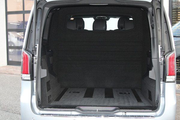 Mercedes-Benz V-Klasse 250d / DC / AMG / Camera / 2x Elec Schuifdeur / Leer / Vol Opties / NIEUWSTAAT