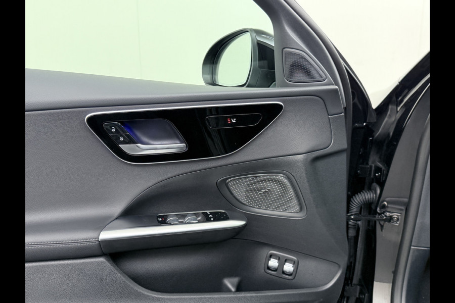 Mercedes-Benz C-Klasse 300 e Luxury | Camera