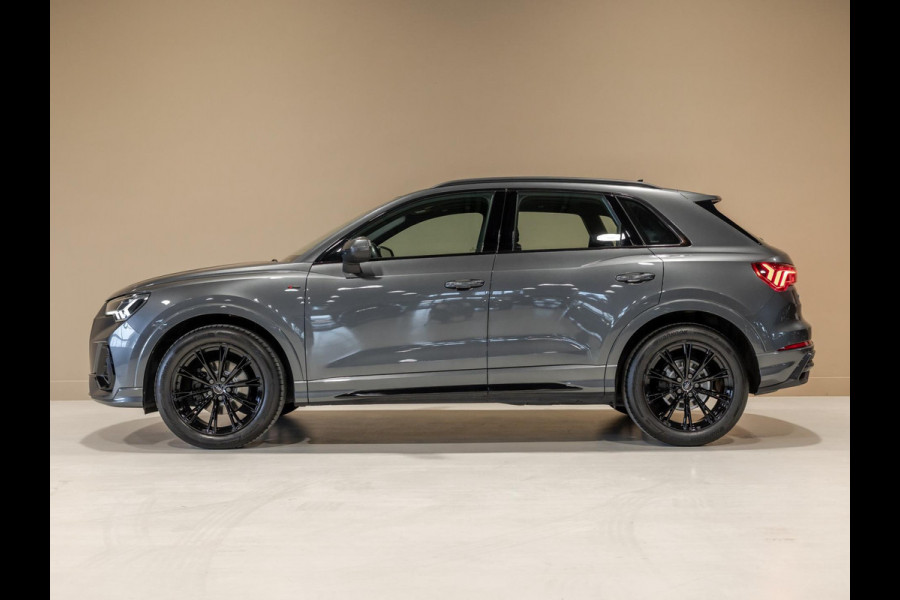 Audi Q3 35 TFSI 2x S Line / 150pk / Panorama dak / Achteruitrij camera / Keyless entry /
