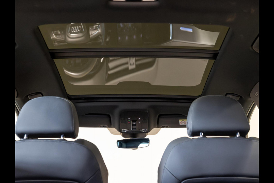 Audi Q3 35 TFSI 2x S Line / 150pk / Panorama dak / Achteruitrij camera / Keyless entry /