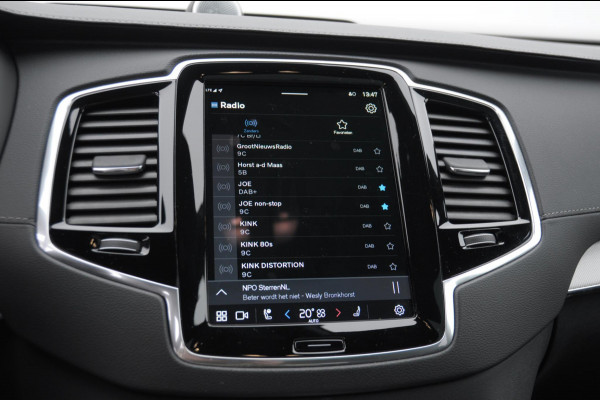 Volvo XC90 T8 455PK Automaat AWD Ultimate Bright / Bowers & Wilkins/ Luchtvering/ Semi elektrische trekhaak/ 360 camera/ Gelaagd glas/ 21'' velgen/ head-up display/ Standkachel