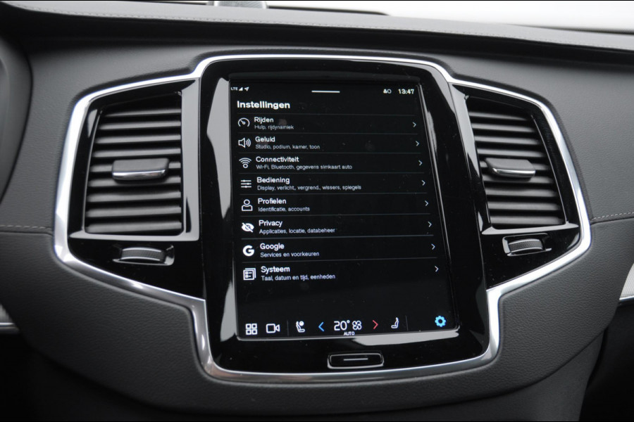Volvo XC90 T8 455PK Automaat AWD Ultimate Bright / Bowers & Wilkins/ Luchtvering/ Semi elektrische trekhaak/ 360 camera/ Gelaagd glas/ 21'' velgen/ head-up display/ Standkachel