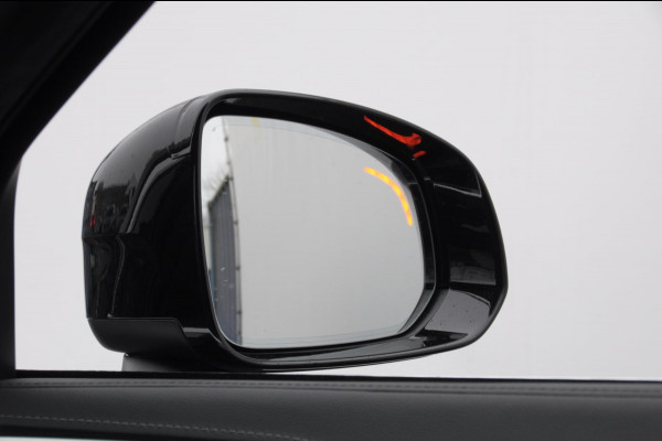 Volvo XC90 T8 455PK Automaat AWD Ultimate Bright / Bowers & Wilkins/ Luchtvering/ Semi elektrische trekhaak/ 360 camera/ Gelaagd glas/ 21'' velgen/ head-up display/ Standkachel