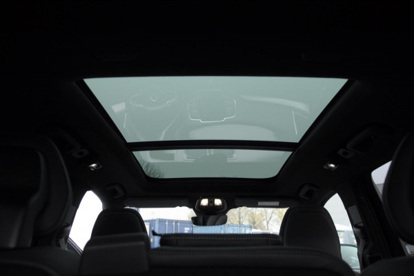 Volvo XC90 T8 455PK Automaat AWD Ultimate Bright / Bowers & Wilkins/ Luchtvering/ Semi elektrische trekhaak/ 360 camera/ Gelaagd glas/ 21'' velgen/ head-up display/ Standkachel