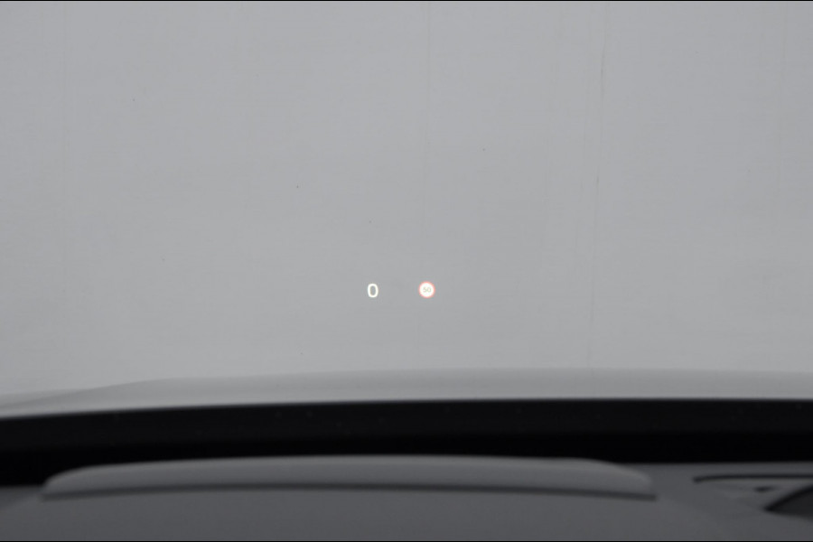 Volvo XC90 T8 455PK Automaat AWD Ultimate Bright / Bowers & Wilkins/ Luchtvering/ Semi elektrische trekhaak/ 360 camera/ Gelaagd glas/ 21'' velgen/ head-up display/ Standkachel