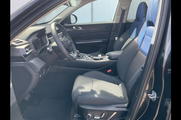 Lynk & Co 01 1.5 PHEV 262PK Adapt.Cruise 360° Trekhaak Cam Carplay Plug-in Stoelverw Vol opties!