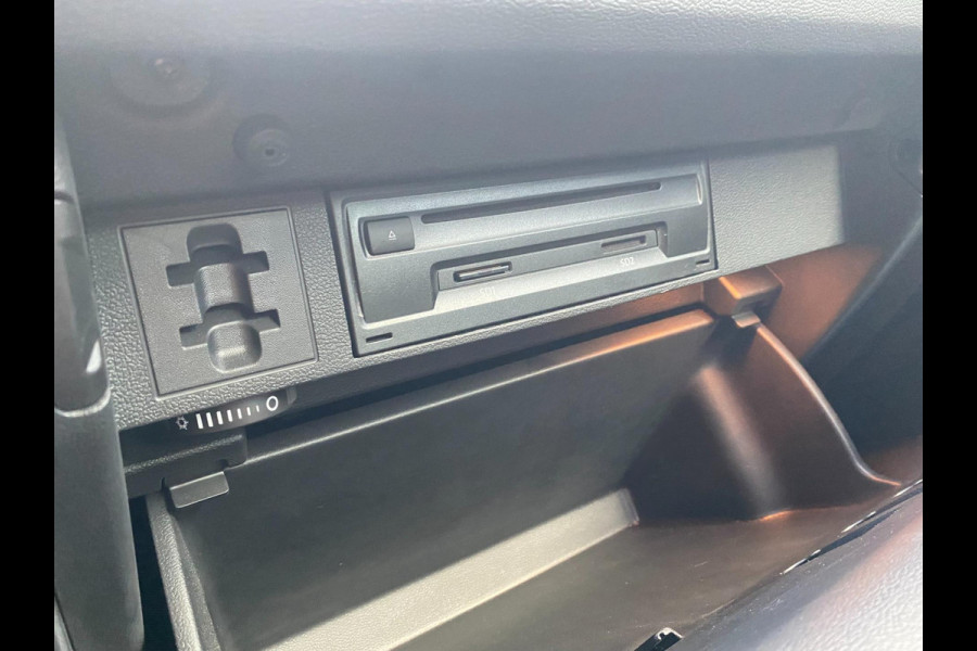 Volkswagen Tiguan 1.4 TSI R-Line |DSG | ACC |Trekhaak |Massagestoel|Stoel/stuurverw |Dealer onderh KM 52.900 !!!