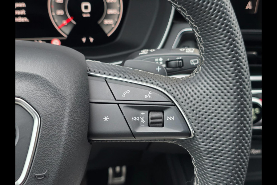 Audi A4 AVANT 40 TFSI S edition Competition B&O/Pano/Massage/Trekhaak