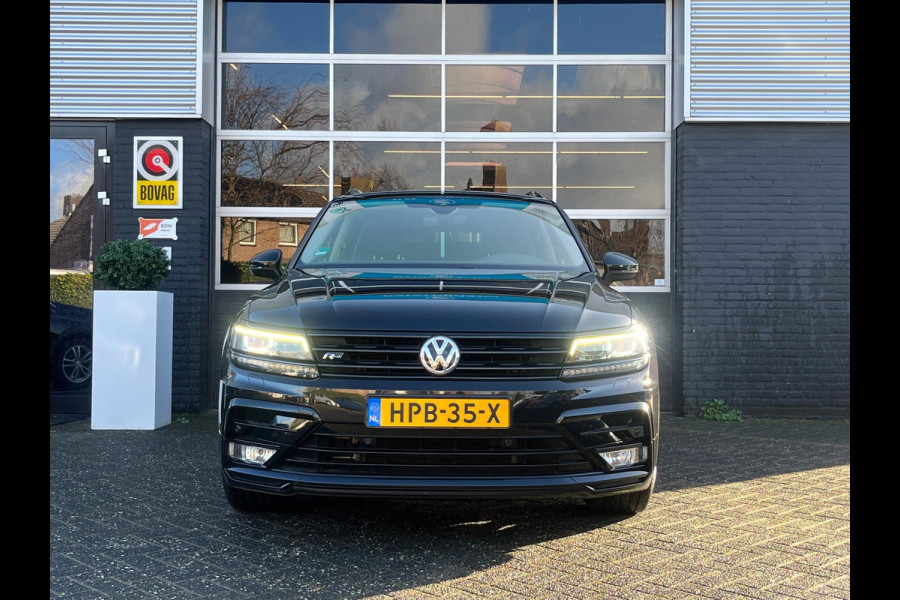 Volkswagen Tiguan 1.4 TSI Comfortline R-Line, Automaat, Camera, CarPlay, Trekhaak, Pano