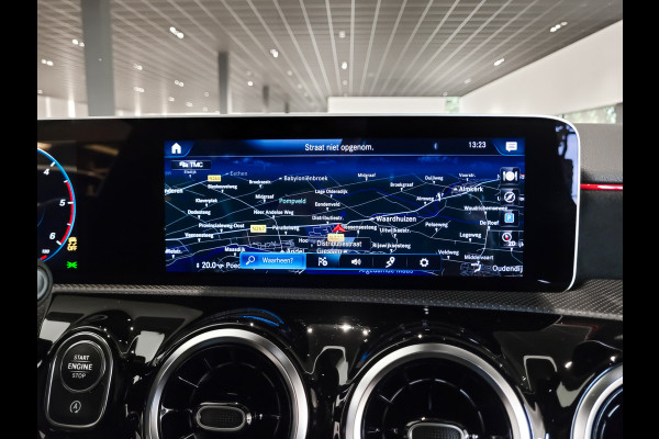 Mercedes-Benz A-Klasse 180 d AMG Night|Panorama|Widescreen|LED|MBUX Aut7