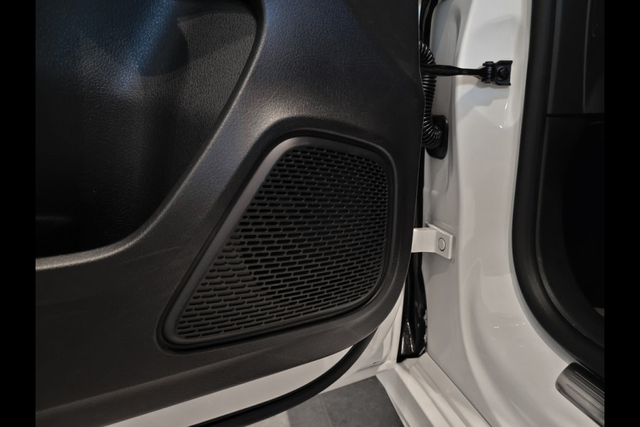 Mercedes-Benz A-Klasse 180 d AMG Night|Panorama|Widescreen|LED|MBUX Aut7