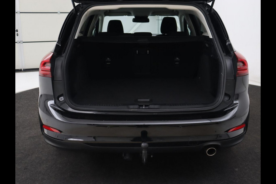 Ford Focus 1.0 EcoBoost Hybrid Titanium X | Automaat | Trekhaak | Stoelverwarming | Adaptive cruise | Camera | Carplay | Stuurverwarming | Navigatie | Full LED | Keyless