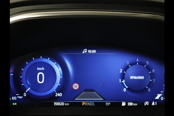 Ford Focus 1.0 EcoBoost Hybrid Titanium X | Automaat | Trekhaak | Stoelverwarming | Adaptive cruise | Camera | Carplay | Stuurverwarming | Navigatie | Full LED | Keyless