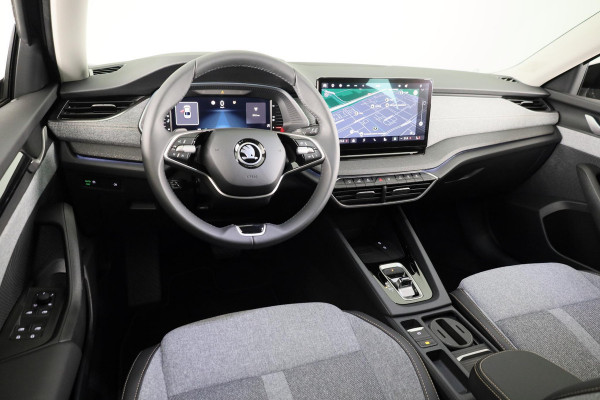 Škoda Octavia Business Edition 1.5 TSI M-HEV 115pk DSG | Private lease vanaf 731,-- | Parkeercamera | 17 inch Lichtmetalen velgen |  Verwarmbare voorstoelen | 13 inch display | Adaptieve Cruise Control