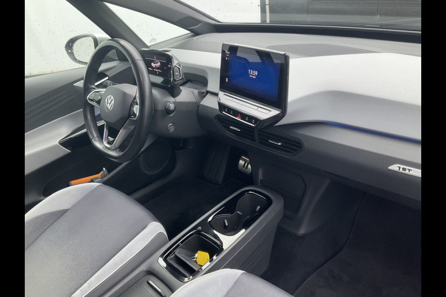 Volkswagen ID.3 First Plus 58 kWh Stoel.Sttuverw. Adapt.Cruise DAB