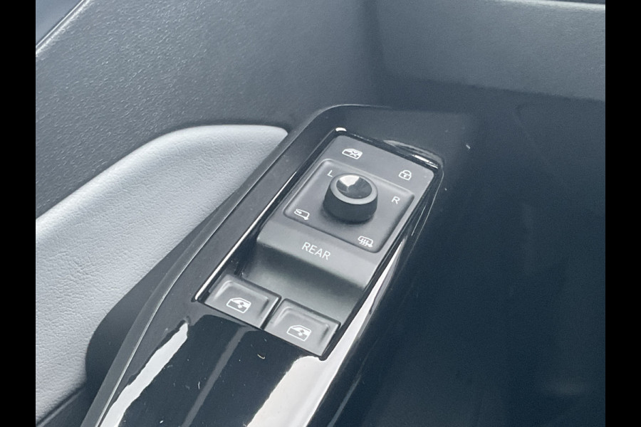 Volkswagen ID.3 First Plus 58 kWh Stoel.Sttuverw. Adapt.Cruise DAB