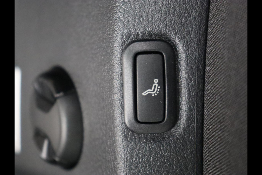 Volkswagen Golf Sportsvan 1.4 TSI Highline | Automaat | Stoelverwarming | Adaptive cruise | Navigatie | Parkeerhulp | Climate control | Bluetooth